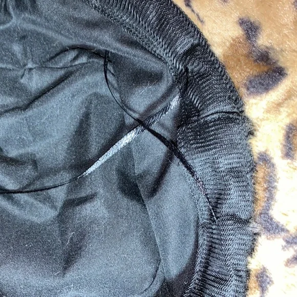 Faux Fur Cream & Brown Leopard Print Bucket Hat - Picture 3 of 4